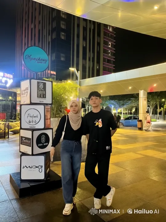 Nocturnal Kung Fu Showdown in Urban Symphony – AI Generated Video | Hailuo AI