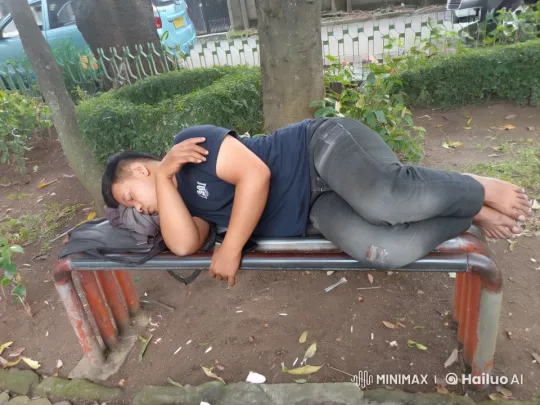 Man Wakes Up, Performs Martial Arts in Park – AI Generated Video | Hailuo AI