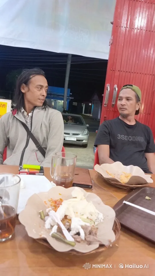 Dinner Turned into Unexpected Kung Fu Showdown – AI Generated Video | Hailuo AI