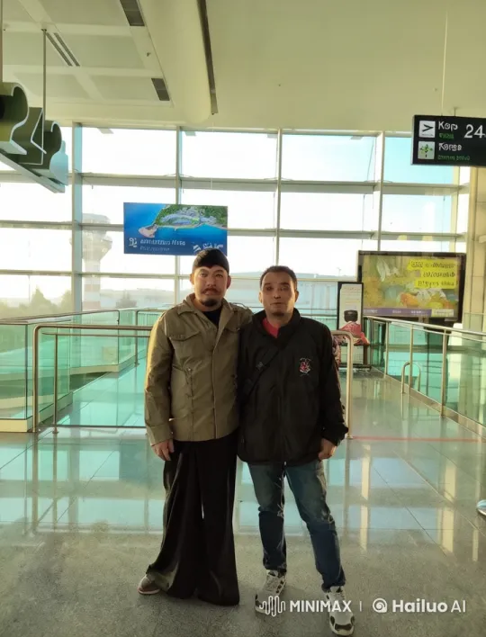 Kung Fu Masters Showcase Skills in Airport Setting – AI Generated Video | Hailuo AI