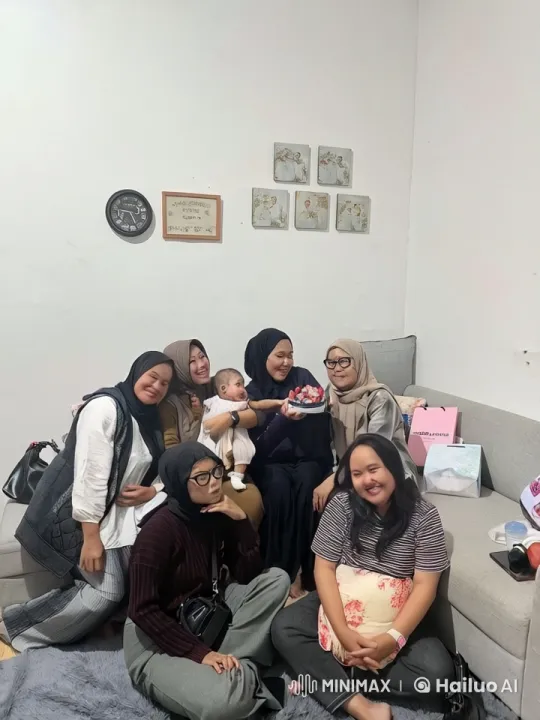 Ladies Celebrate with Playful Kungfu in Decorated Living Room – AI Generated Video | Hailuo AI