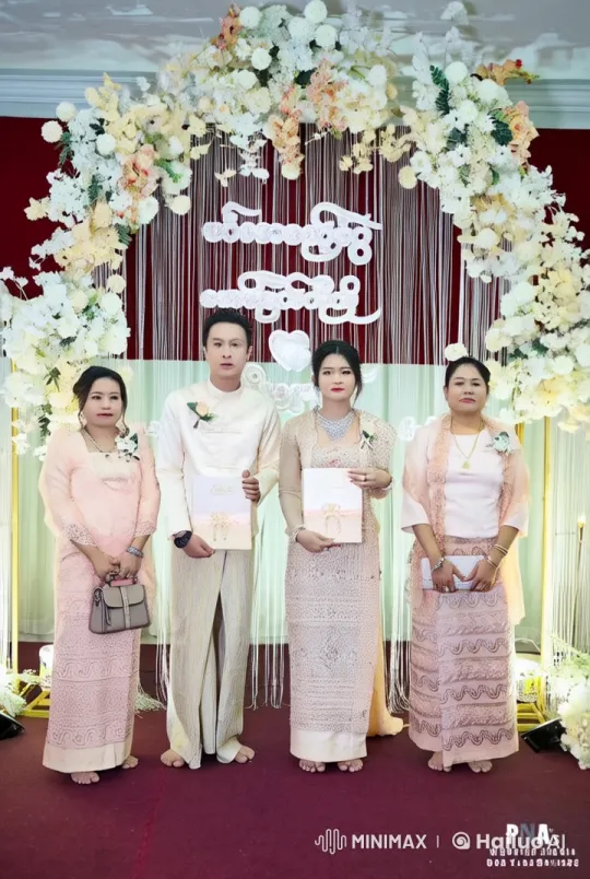 Traditional Wedding Setting: Elegant Characters in Martial Arts Display – AI Generated Video | Hailuo AI
