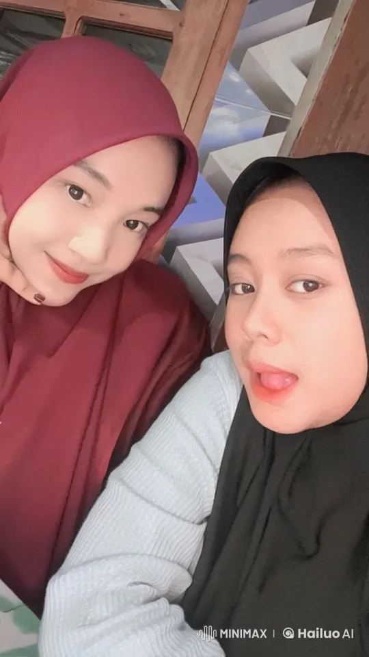 Hijab-Wearing Women Perform Kung Fu Skills – AI Generated Video | Hailuo AI