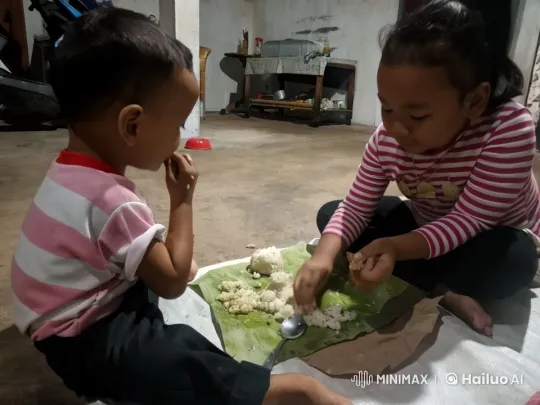 Children Engage in Imaginative Kung Fu Play-Fight – AI Generated Video | Hailuo AI