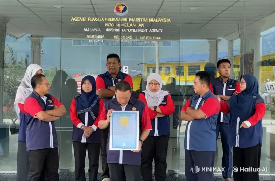 Malaysian Maritime Enforcement Agency Kung Fu Display – AI Generated Video | Hailuo AI