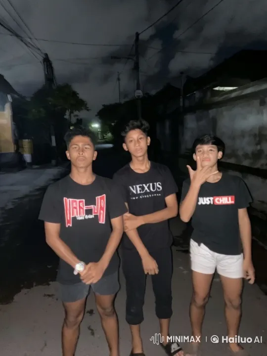 Boys Display Martial Arts Skills in Dark Alley – AI Generated Video | Hailuo AI