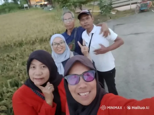 Friends Enjoying Rural Landscape and Kungfu Poses – AI Generated Video | Hailuo AI