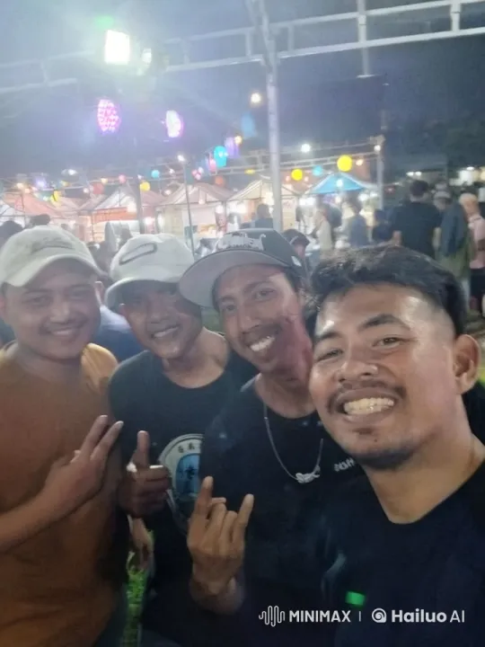 Friends' Energetic Kungfu at Bustling Night Market – AI Generated Video | Hailuo AI