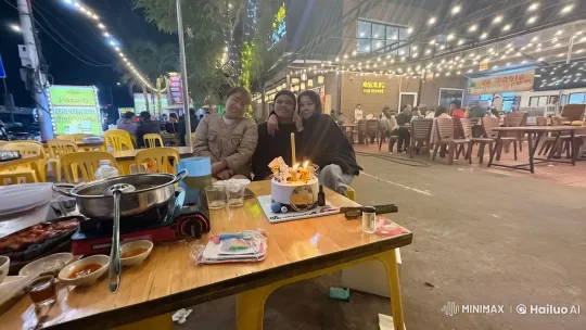 Outdoor Dining Night with Hot Pot and Martial Arts Display – AI Generated Video | Hailuo AI