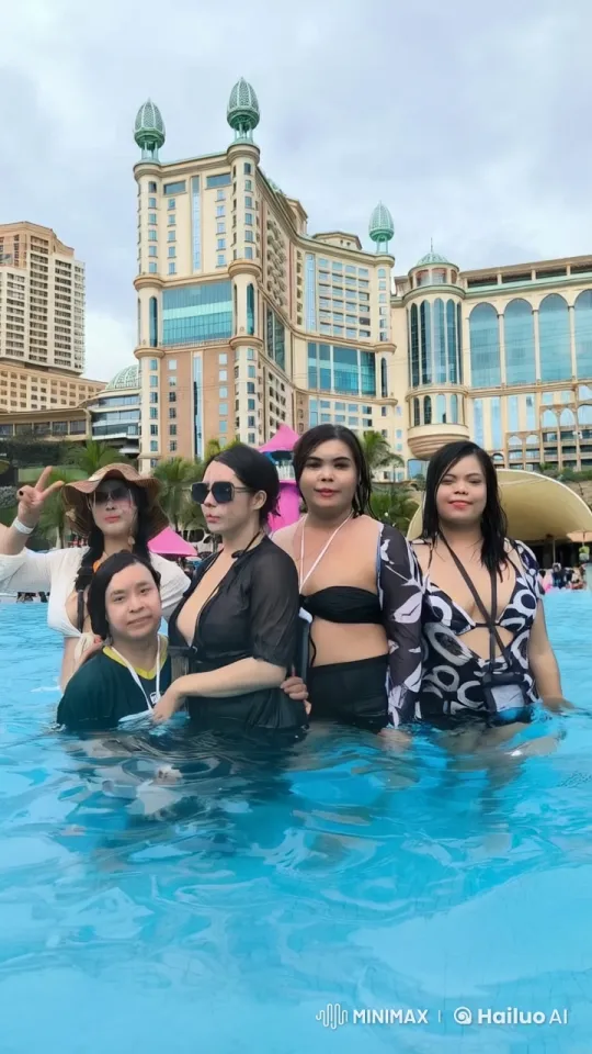 Kungfu Women Displaying Martial Arts in Sparkling Pool – AI Generated Video | Hailuo AI