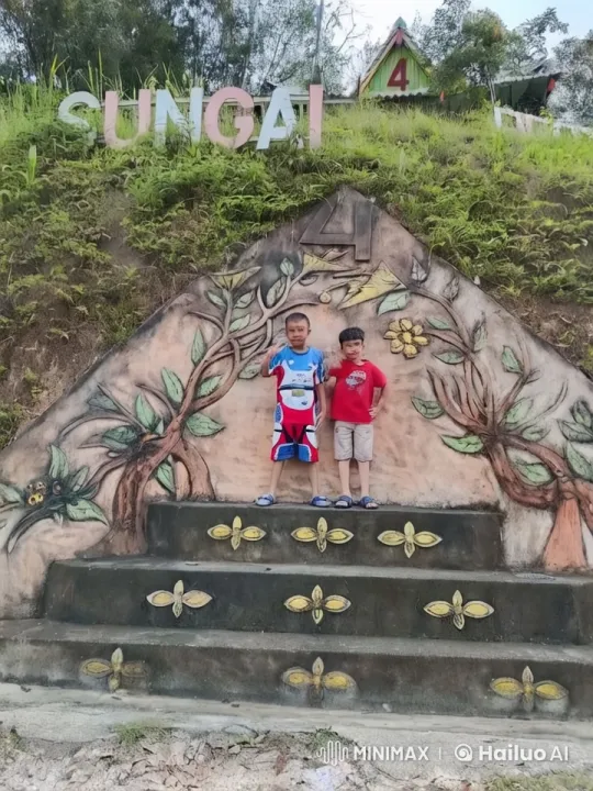 Joyful Children on Vibrant Hillside Mural – AI Generated Video | Hailuo AI