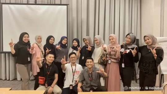 Group Practices Diverse Kungfu Styles in Energetic Session – AI Generated Video | Hailuo AI