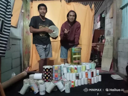 Kung Fu Performers Showcase Skills in Paper Roll Room – AI Generated Video | Hailuo AI