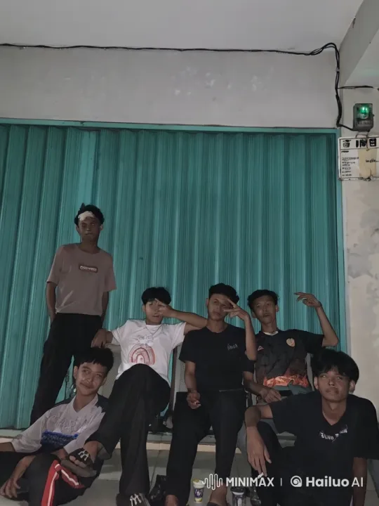 Young Men Practice Kungfu in Front of Store – AI Generated Video | Hailuo AI