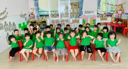 Children's Energetic Kung Fu Play in Classroom – AI Generated Video | Hailuo AI