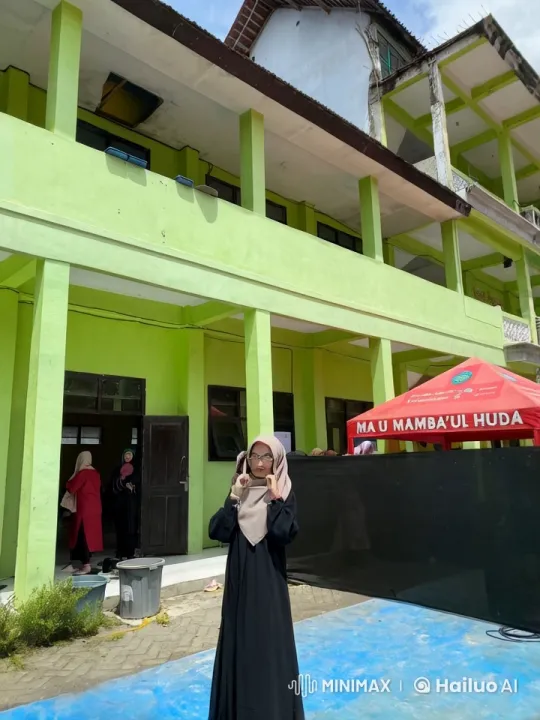 Person in Black Attire Performs Kung Fu in Front of Building – AI Generated Video | Hailuo AI