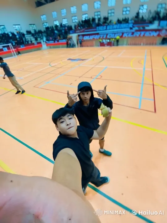 Indoor Sports Arena Showcases Boxing and Kung Fu Exhibition – AI Generated Video | Hailuo AI