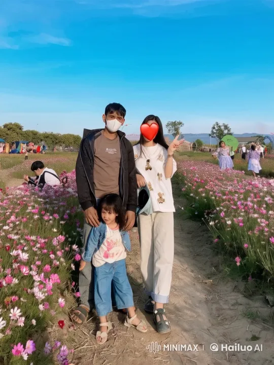 Family Demonstrates Martial Arts in Peaceful Flower Field – AI Generated Video | Hailuo AI