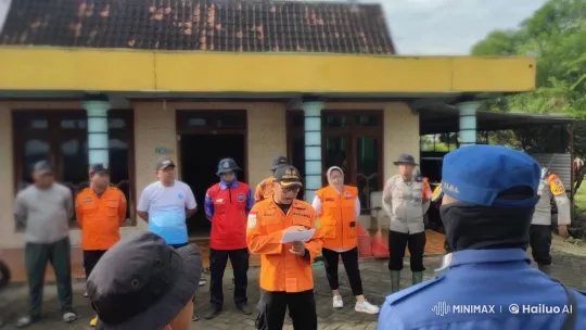 Emergency Personnel Display Martial Arts Skills – AI Generated Video | Hailuo AI