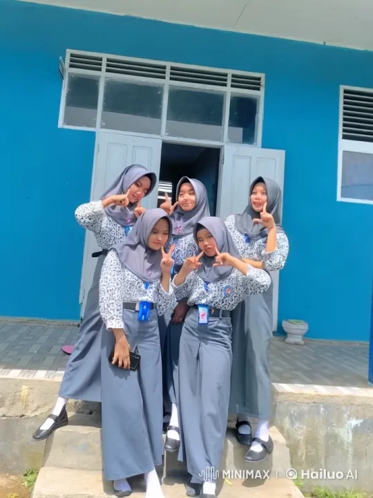 Schoolgirls Showcase Energetic Kung Fu Skills – AI Generated Video | Hailuo AI