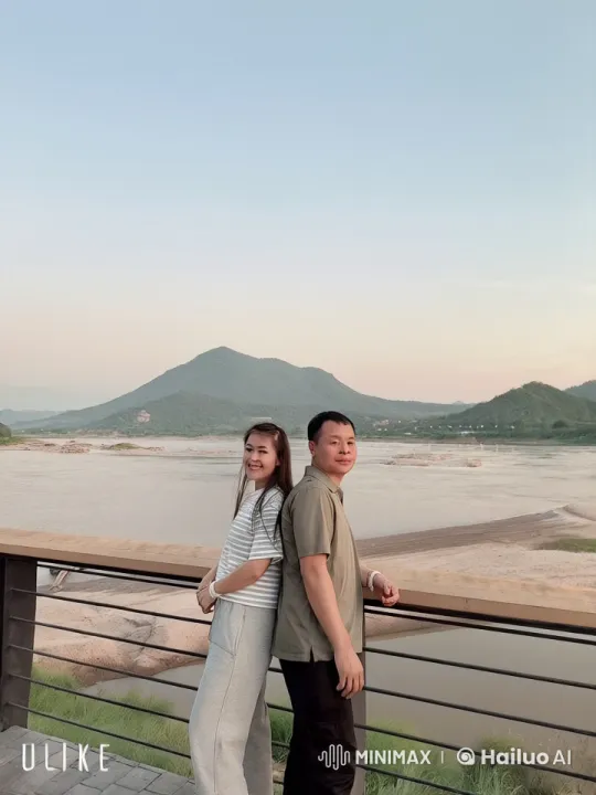 Couple's Intense Kungfu Battle in Scenic Nature – AI Generated Video | Hailuo AI