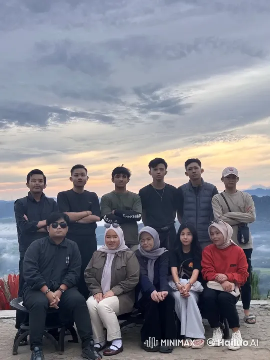 Kung Fu Group Performs Dramatic Moves at Scenic Viewpoint – AI Generated Video | Hailuo AI