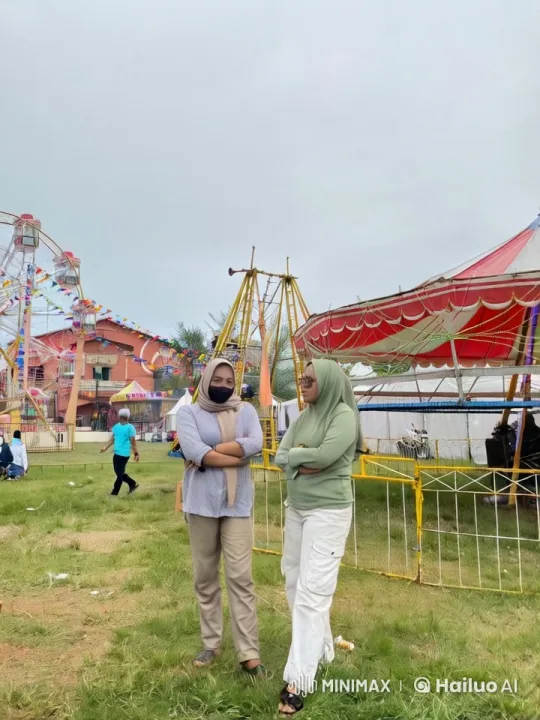 Kungfu Fight Set in Vibrant Carnival Ground – AI Generated Video | Hailuo AI
