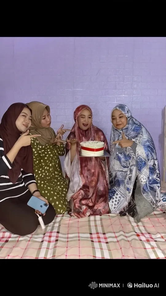 Traditional Attired Women Perform Energetic Kung Fu – AI Generated Video | Hailuo AI