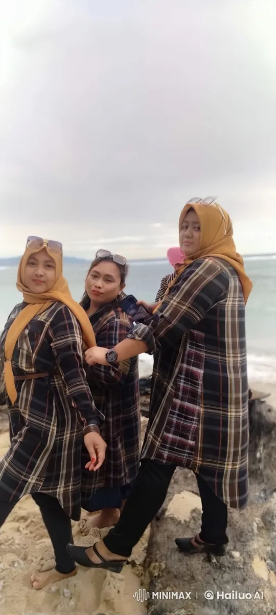 Three Women in Plaid Perform Synchronized Kungfu Jump – AI Generated Video | Hailuo AI