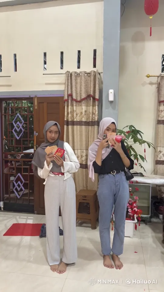 Cozy Living Room Kung Fu Fight – AI Generated Video | Hailuo AI