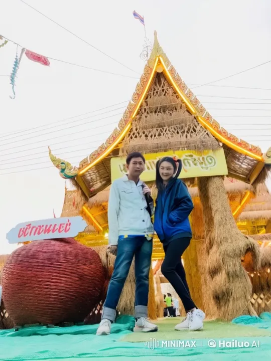 Thai Straw Structure Fight: Dynamic Kung Fu Display – AI Generated Video | Hailuo AI