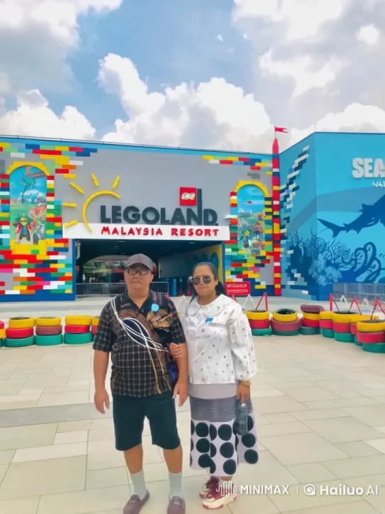 Martial Artists Perform Kungfu at LEGOLAND Malaysia Resort – AI Generated Video | Hailuo AI