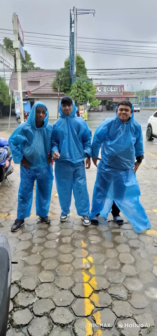 Synchronized Kung Fu Routine in Rainy Urban Setting – AI Generated Video | Hailuo AI