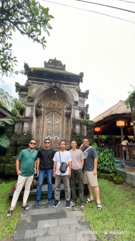Martial Artists Display Playful Skills at Ancient Temple – AI Generated Video | Hailuo AI