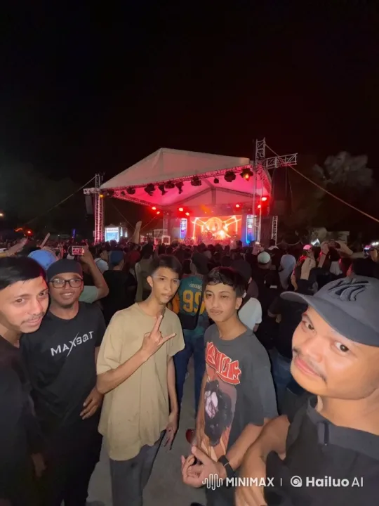 Concert Kung Fu Fusion: Music Meets Martial Arts – AI Generated Video | Hailuo AI