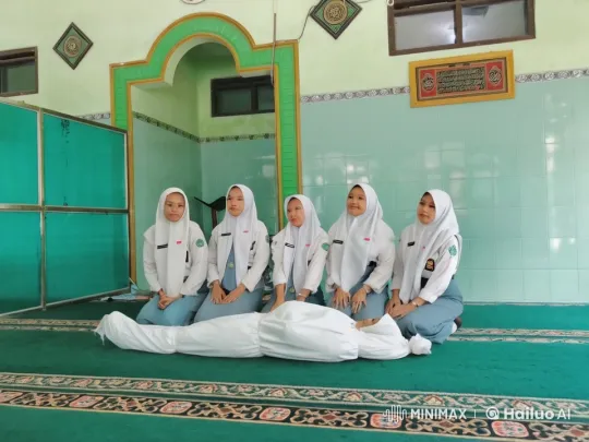 Young Women Practice Kungfu in Serene Mosque Setting – AI Generated Video | Hailuo AI