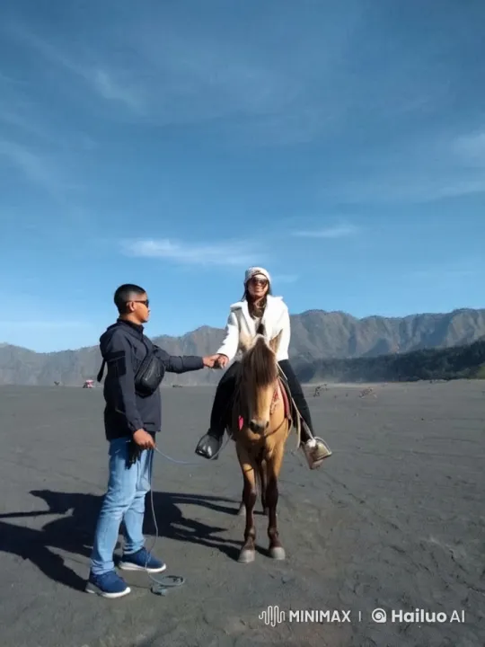 Kung Fu Battle on Horseback in Mountainous Setting – AI Generated Video | Hailuo AI