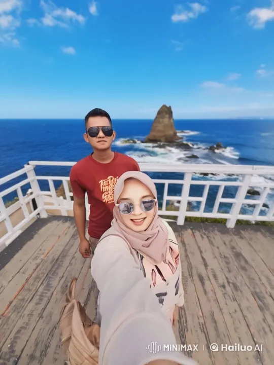 Kung Fu Display on Oceanfront Deck – AI Generated Video | Hailuo AI