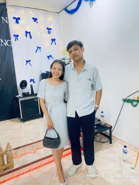 Christmas Martial Arts Display by Couple – AI Generated Video | Hailuo AI