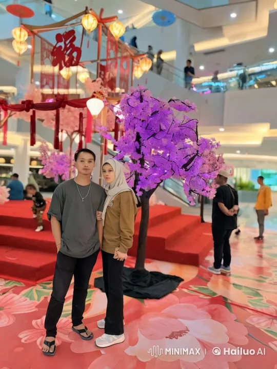 Festive Mall Kungfu Showdown – AI Generated Video | Hailuo AI