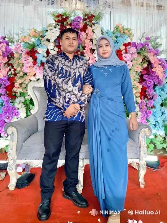 Traditional Wedding Backdrop Transforms into Kungfu Performance – AI Generated Video | Hailuo AI