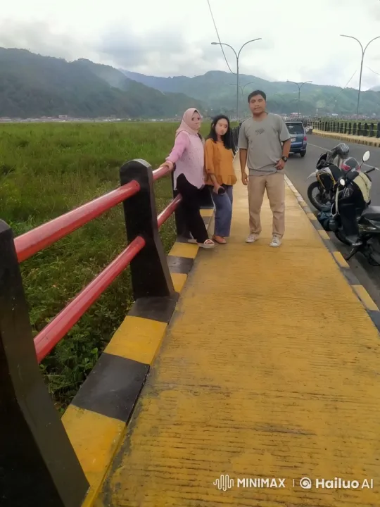 Group Practicing Kungfu on Scenic Bridge – AI Generated Video | Hailuo AI