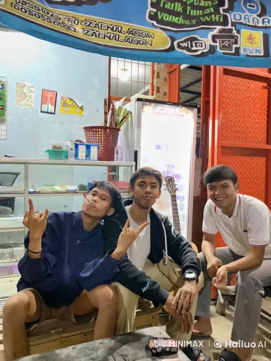 Friends Shift from Casual to Kung Fu Stances – AI Generated Video | Hailuo AI