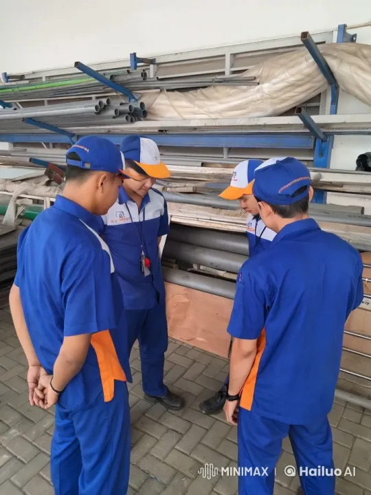 Factory Workers Display Kungfu Skills – AI Generated Video | Hailuo AI