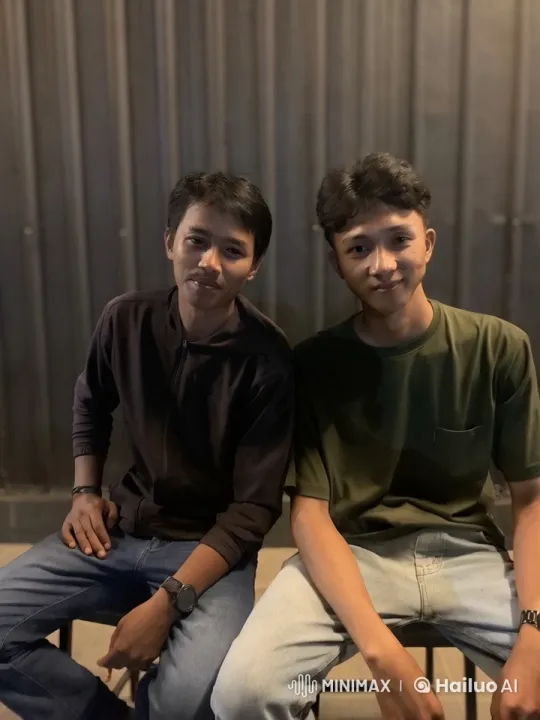 Energetic Kung Fu Duel Between Two Young Men – AI Generated Video | Hailuo AI