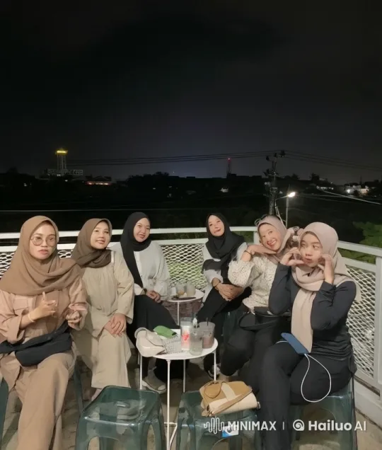 Women's Rooftop Kungfu Display with Night Sky Background – AI Generated Video | Hailuo AI