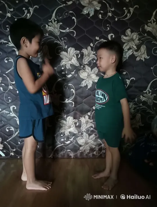 Two Kids Practicing Playful Fight Moves – AI Generated Video | Hailuo AI