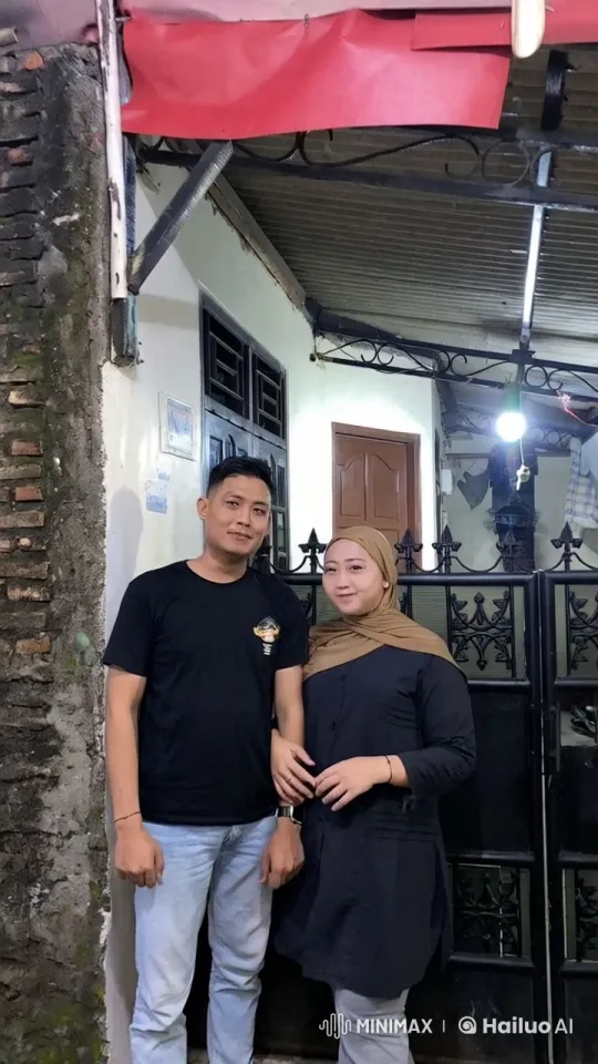 Residential Kungfu Performance by Man and Woman – AI Generated Video | Hailuo AI