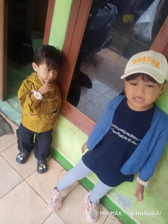 Children Practicing Playful Kung Fu Moves – AI Generated Video | Hailuo AI
