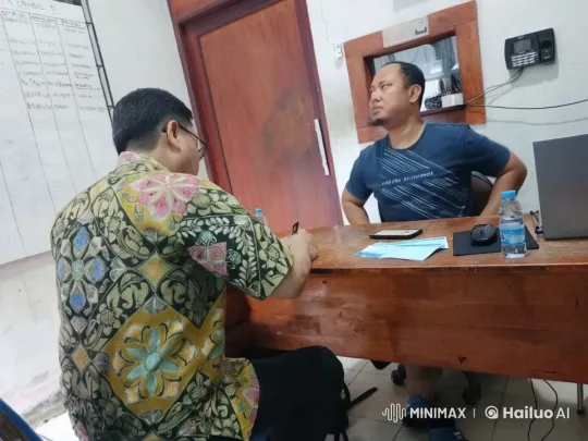 Office Play Fight: Two Men's Energetic Interaction – AI Generated Video | Hailuo AI